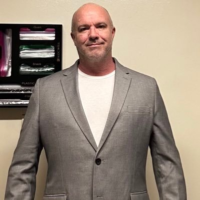 Michael39335415's profile picture. 