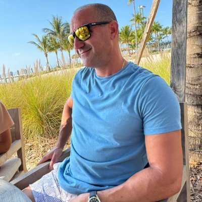 GarbatiHugo's profile picture. 