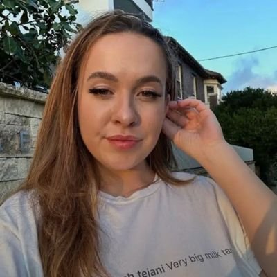 WolfgangOb94320's profile picture. Always trust in God 🙏