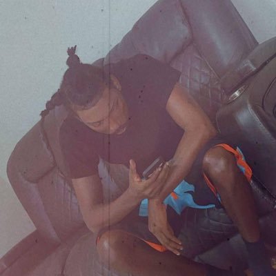 CONTENT CREATOR 📍NORTH HOUSTON TEXAS BULL INTO LS LOOKING FOR SINGLE LADIES OR COUPLE NO MALE ON MALE WHAT SO EVER 👻htxmiami