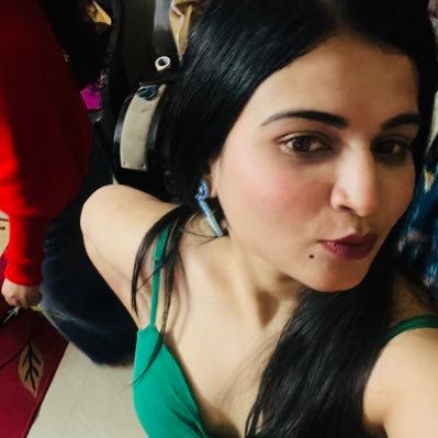 KalpanaSin27948's profile picture. 