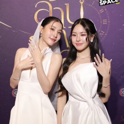 updates, edits and memes about @nattkwon & @pitchaaaa_s 💜