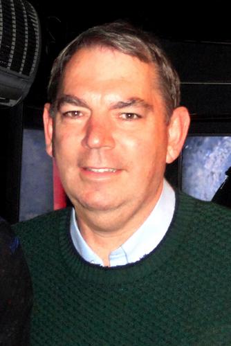 AlanDavidson34's profile picture. Academic lawyer musician