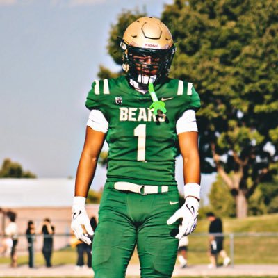5’10, 3.0 GPA, 4.7 40 yard dash, 225 Bench, 235 power clean, 405 squat| phone: 720-808-3355| email: jrlookout11@gmail.com|