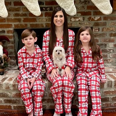 kmath89's profile picture. 