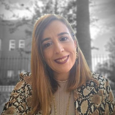 Asesora de imágen y creadora de contenido, además de ceramista ❤️
Mamá de 3 chicos.
Mejorando mi inglés