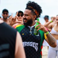 Baile do Dennis sempre lotado (@sambad0) 's Twitter Profile