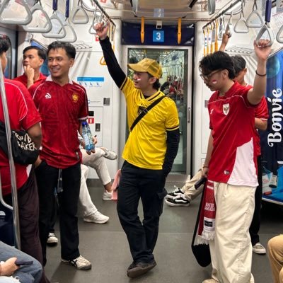 giwwelov's profile picture. young and sepertinya failed.