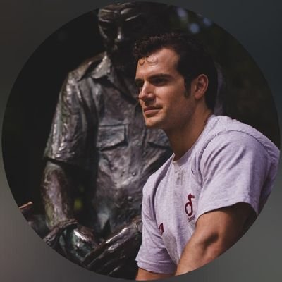 cavill_40k's profile picture. Not Henry Cavill |
Fan Account |