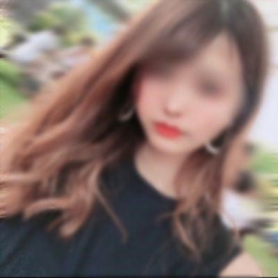 完全なる裏垢(エロ垢?)すぐメンタルブレイクする人。お酒飲んでれば大体ハッピー👧フォロー・DM気まぐれです! .