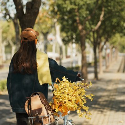 charvibisht's profile picture. I’m tough, I’m ambitious, and I know exactly what I want
☺️😇