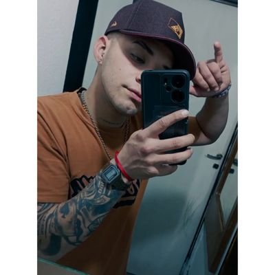 trust the process✨️
Papa de milo👶🧸|25 años| Monte caseros corrientes🌎|San Nicolas de los arroyos🔻