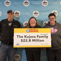 Debbie Kujava (@debbiekuja521) 's Twitter Profile