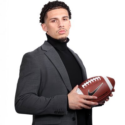 NFL Agent. Masters in Business. Former Athlete.