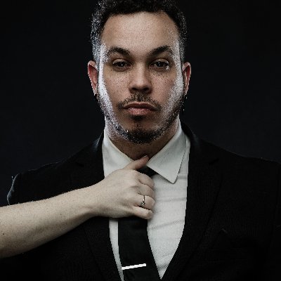Probably nsfw #Photographer From #Cincinnati but I travel for work & adventure. DM for bookings. #Bodypositivity, #SexPositivity https://t.co/MBkylEmEpE