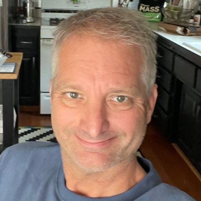 thgtx's profile picture. 