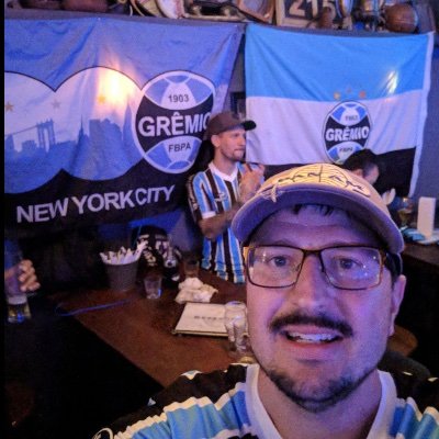 Sou o Guilherme . Perfil de torcedor, shitposting flauta e provocação. Não levar a sério (quando o assunto é clubista). Direto do Queens, NYC 🏙️