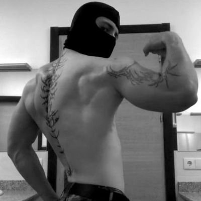 redusezr's profile picture. ⠀