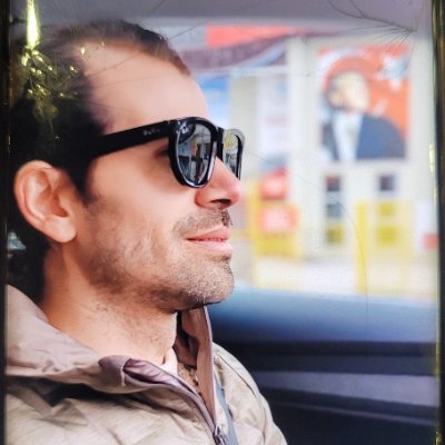 cmhrbyrk's profile picture. MEB'de Öğretmen/
Beğenme okudum anlamındadır/
Retweet bilgilendirme amaçlıdır/
Takip ettiklerim ve takipçilerimden sorumlu değilim