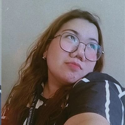 I'm Teacher Hannah👩🏫
TRUST IN THE LORD WITH ALL YOUR HEART - Proverbs 3:5
HORI7ON 🤍
BTS💜