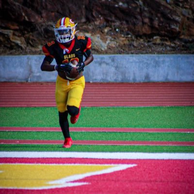 z5_upnxt's profile picture. God#1 Clark central high school 🟡🔴 #inlove with football (rb) 5’7 156 rising sophomore # ready to work#(class of 2028)