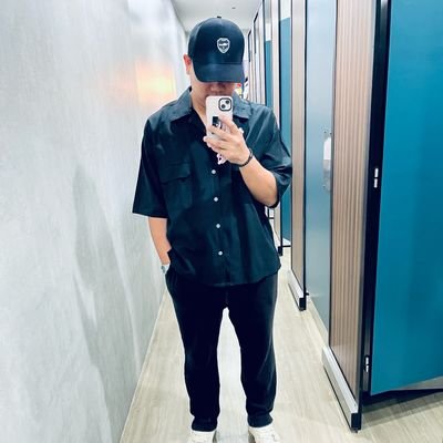 Lucky Lifestyle Apparel Co.🍀:
https://t.co/ezO1gbohtX
🏀🏸