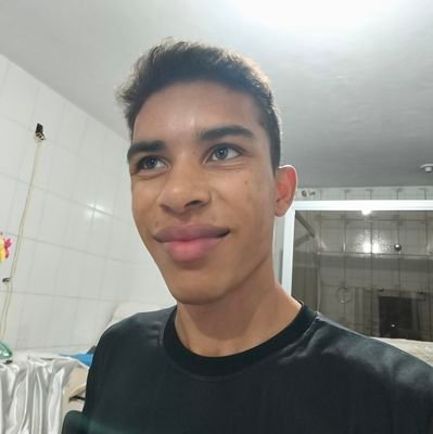 🌙 Influencer, streamer e editor
- Aqui para te ver sorrir 😄
☄️Criador @aven.musicas