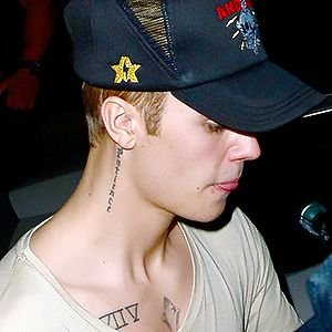 journxrls's profile picture. fan account