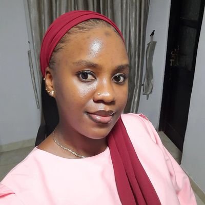 Yolade_'s profile picture. Product Designer | Where user needs meet business business goals