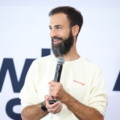 @elwatto