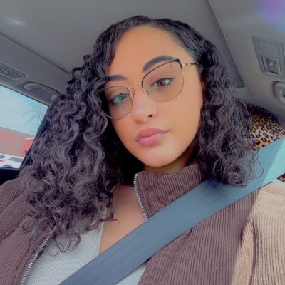 Shutupbrii_'s profile picture. day dreamer ☀️💭 / night thinker 🌒💡 - insta: @_badgirlbribrii YYZ🔁DFW📍
