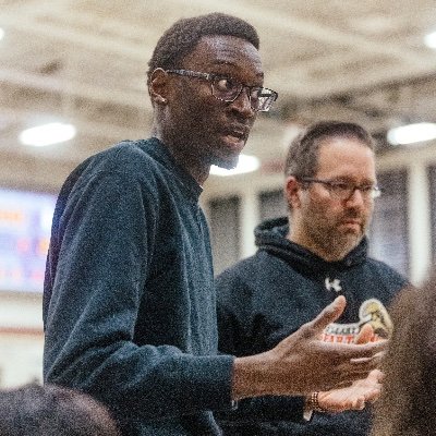 North Edmonton 🇨🇦🏀
Assistant Coach with Archbishop O'Leary Catholic High School
Assistant Coach with @uplaycanada