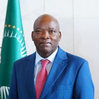 H.E Moses Vilakati (@mosesvilakati) 's Twitter Profile