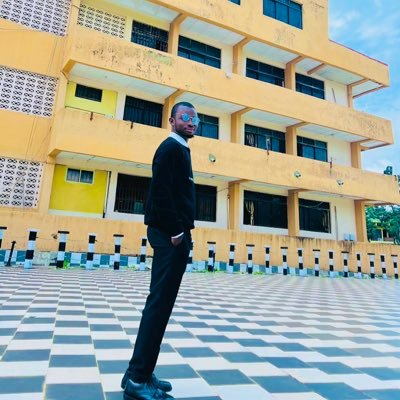 AfolayanAl30889's profile picture. Muslim / Unilorin Alumni/Realtor ( shortlet &Hostel)🏡