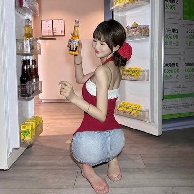 湾湾妹/yuki是英文名/深圳·HK/both偏ee/先天被挠圣体全身怕痒/也超爱挠人/288口令过🚪/心理咨询or情感回应1288口令➕姓/TK/KB/TJ/SP/👅🦶/收🏧/中英双语play/天使魔鬼结合体/先m后s的反差狩猎者👼