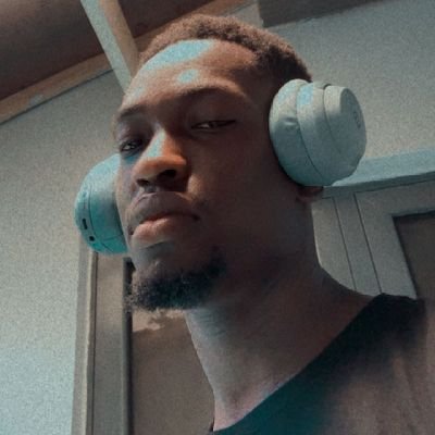 Michael_Lucas01's profile picture. 🇳🇬 • Loves technology • Chelsea fc . Rise above all 💙