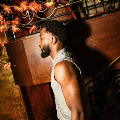 LilTchiki's profile picture. foutu pour foutu, 2025 fait moi rire stp