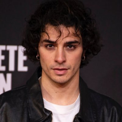 Damiano Gavino Updates Profile