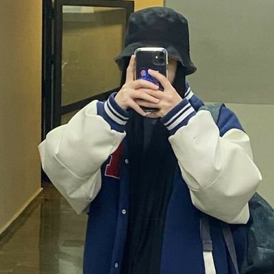 Nurcanoztkn7's profile picture. fenerbahçe💛💙