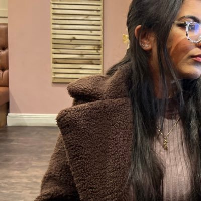 iseache_s's profile picture. missing mudryk, but missing poch more