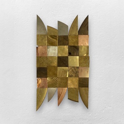 Zanino's profile picture. Head of Communication & External @CappelliDesign and Artist.