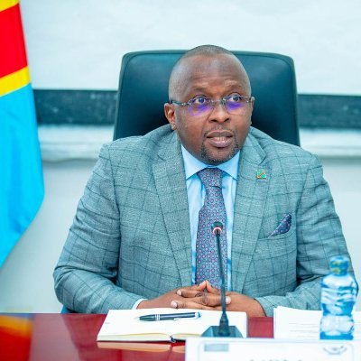 H60604Kavula's profile picture. Ministre de l'intérieur
Jacquemain Shabani Lukoo Bihango, originaire de Masisi dans la province du Nord-Kivu, est un homme aux multiples facettes. Né à Bruxelle
