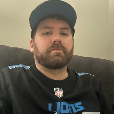 Detroit sports fan. Liberty Flames fan 🔥Jesus is King ✝️