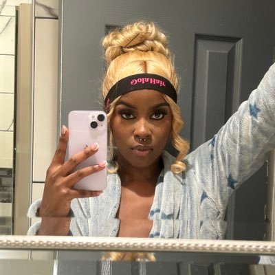 dabrattcleo's profile picture. • Jalanì 🐍💚