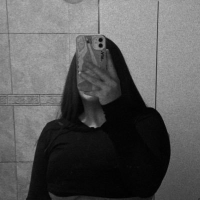 me bloquearon mi otra cuenta y esta es privada asi que chau 💋