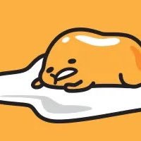 EmilyAlexus's profile picture. she/her