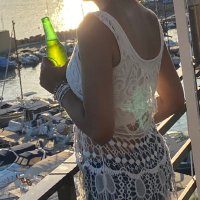 Manuela (@manuela68043001) 's Twitter Profile