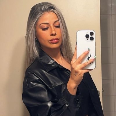 nicolezaccara's profile picture. 💛🖤• ᴀma mi culo pero 0dia mis dramas. • •