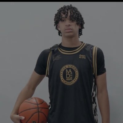 knight_tre88169's profile picture. 6’1 pg/sg class of 26 3,9/4,6 gpa                   Metarie Park Country Day School