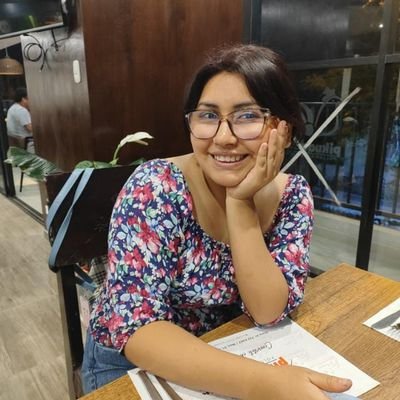 amo a:
-los gatos
-A Jimin
-Los AU's.
Ojalá nadie encuentre mi cuenta